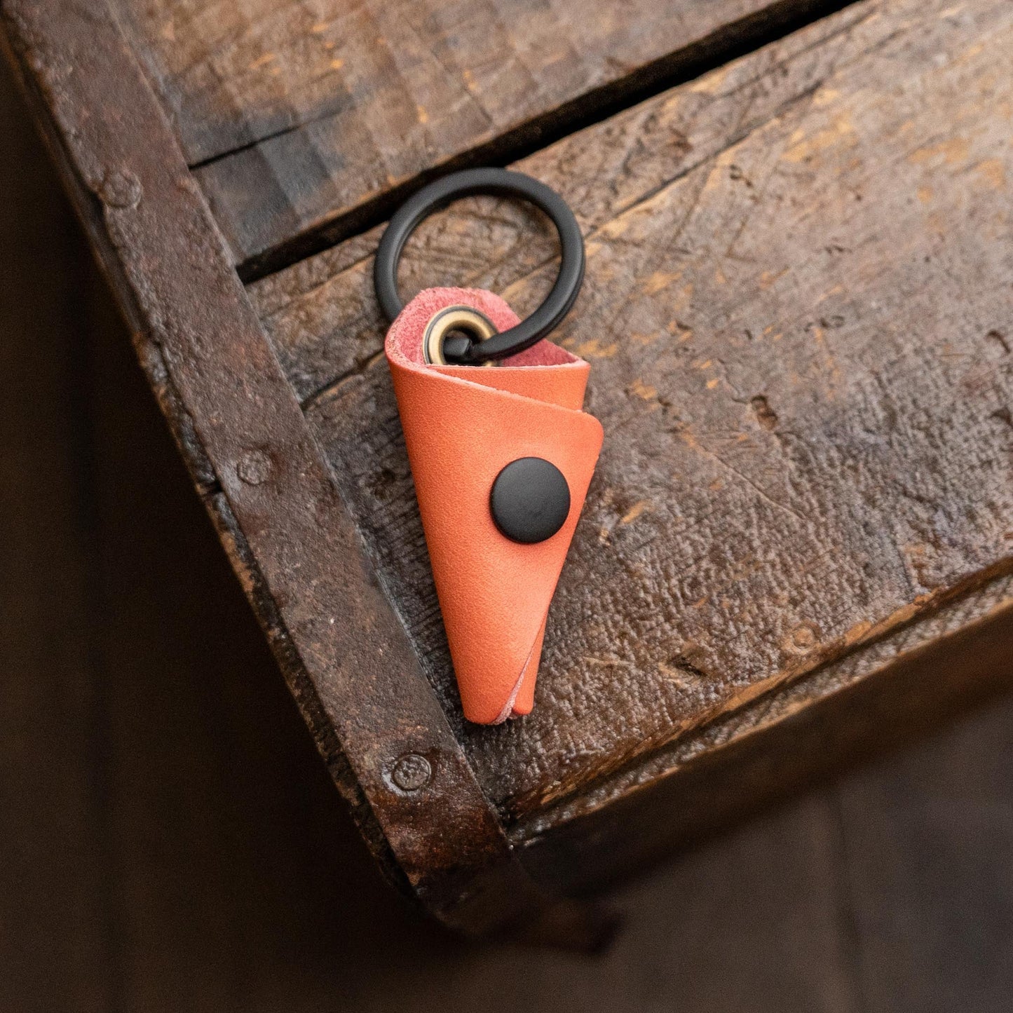 KeyWrap Leather Key Organizer™