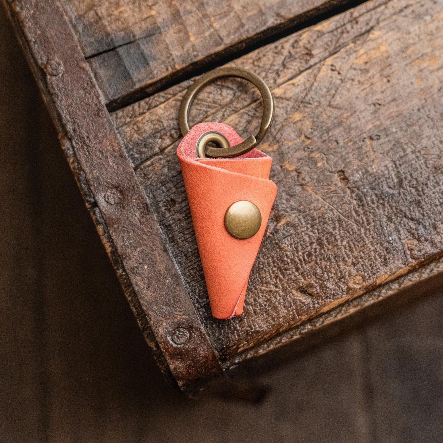 KeyWrap Leather Key Organizer™